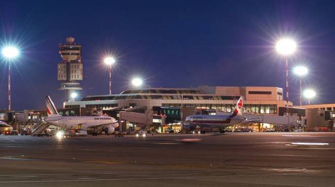 Trovato e catturato l'immigrato fuggito da Malpensa. Viminale: "Ora sarà espulso"