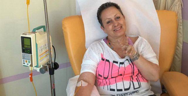 Carolyn Smith di nuovo in ospedale per tumore: "Io vincerò e sopravviverò"