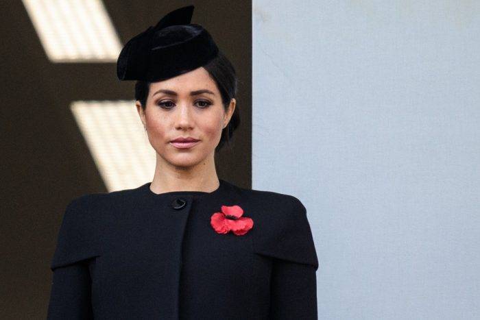 Meghan Markle, intervengono le amiche: "E' da sola, sta subendo tante cattiverie"