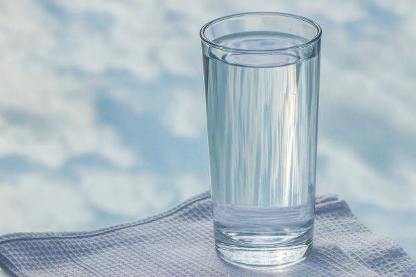 Dieta dell'acqua, i rischi per la salute