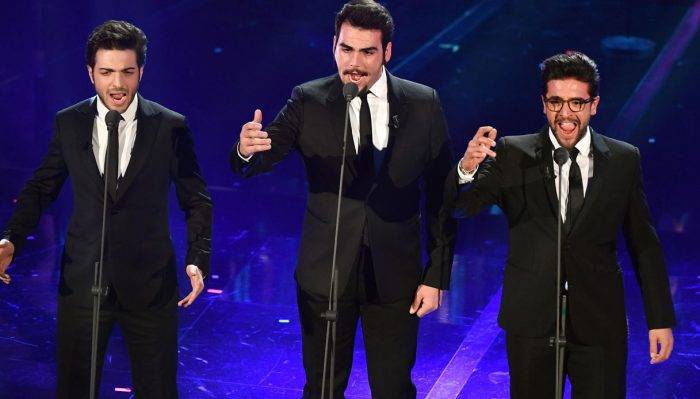 Domenica In, Il Volo assente caos e critiche in studio. L'ira di Mara Venier