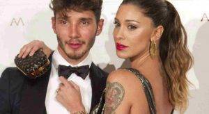 Stefano De Martino e Belen Rodriguez di nuovo all'altare: ecco chi sarà il loro prete