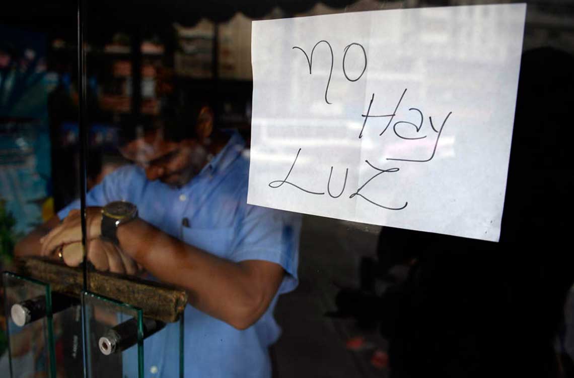 Blackout in Venezuela, morti ottanta neonati: "Chiediamo lo stato di emergenza"