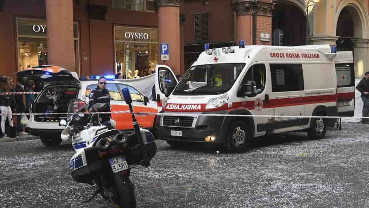 Bologna, morto Gianlorenzo il bimbo caduto dal carro del Carnevale