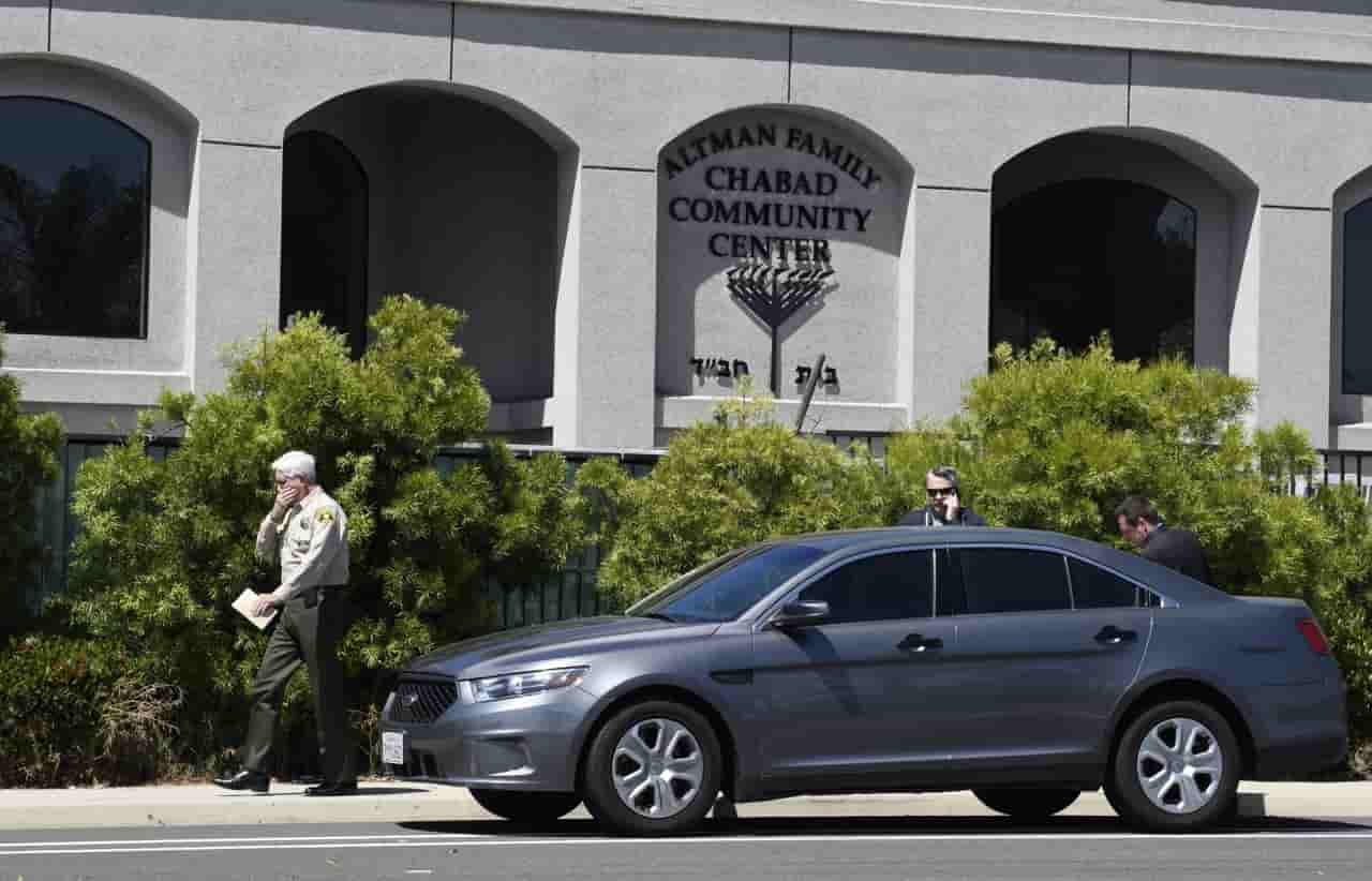 California, arrestato attentatore sinagoga
