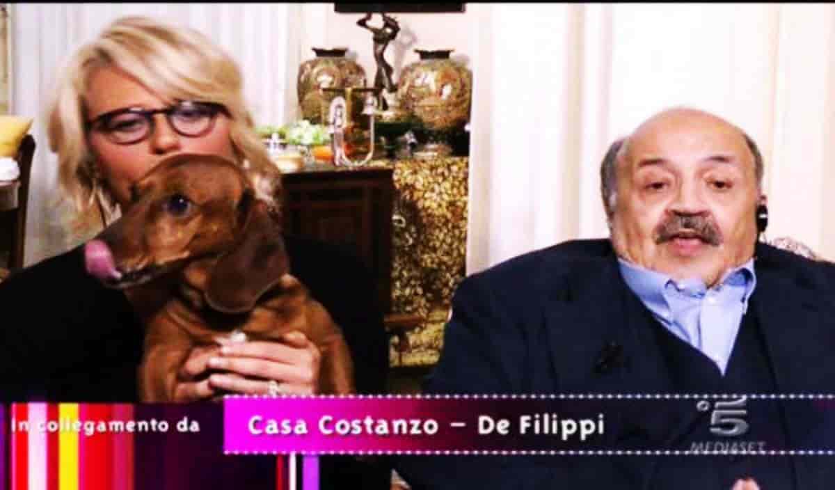 Maria De Filippi, il bassotto Ugo è malato: ha l'epatite