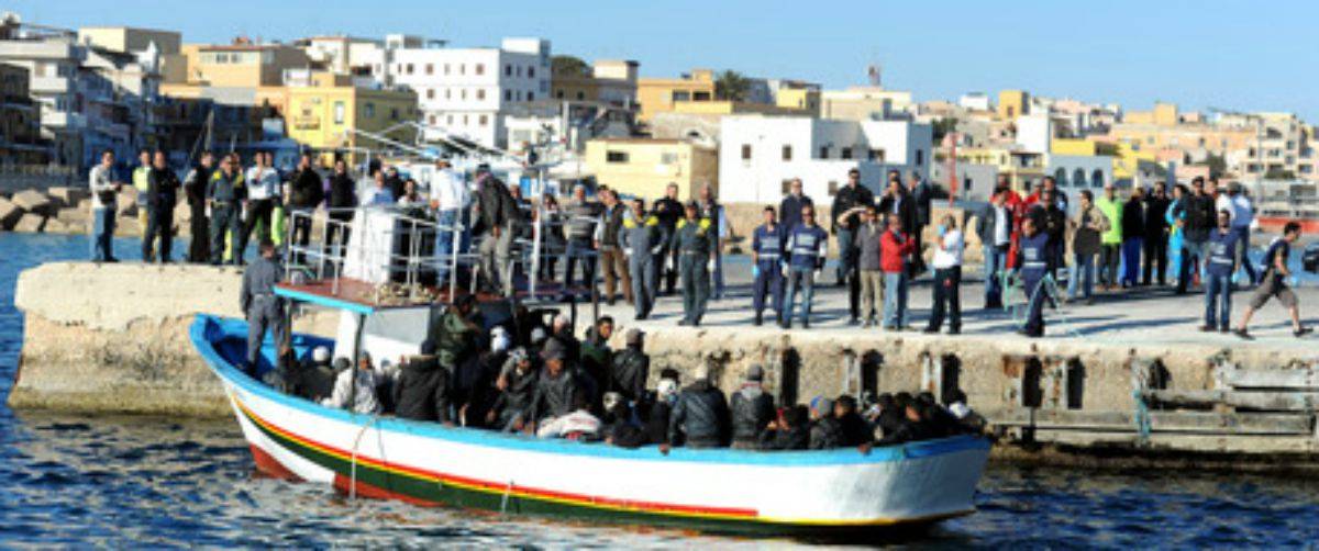 Migranti, sbarcati senza permesso a Lampedusa. Matteo Salvini: "Saranno espulsi!"