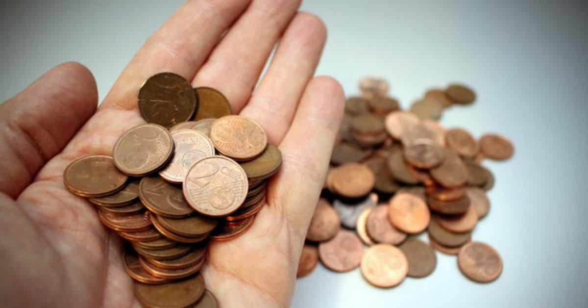 Monete da 1 e 2 Centesimi addio, la loro abolizione costerà caro agli italiani: ecco quanto