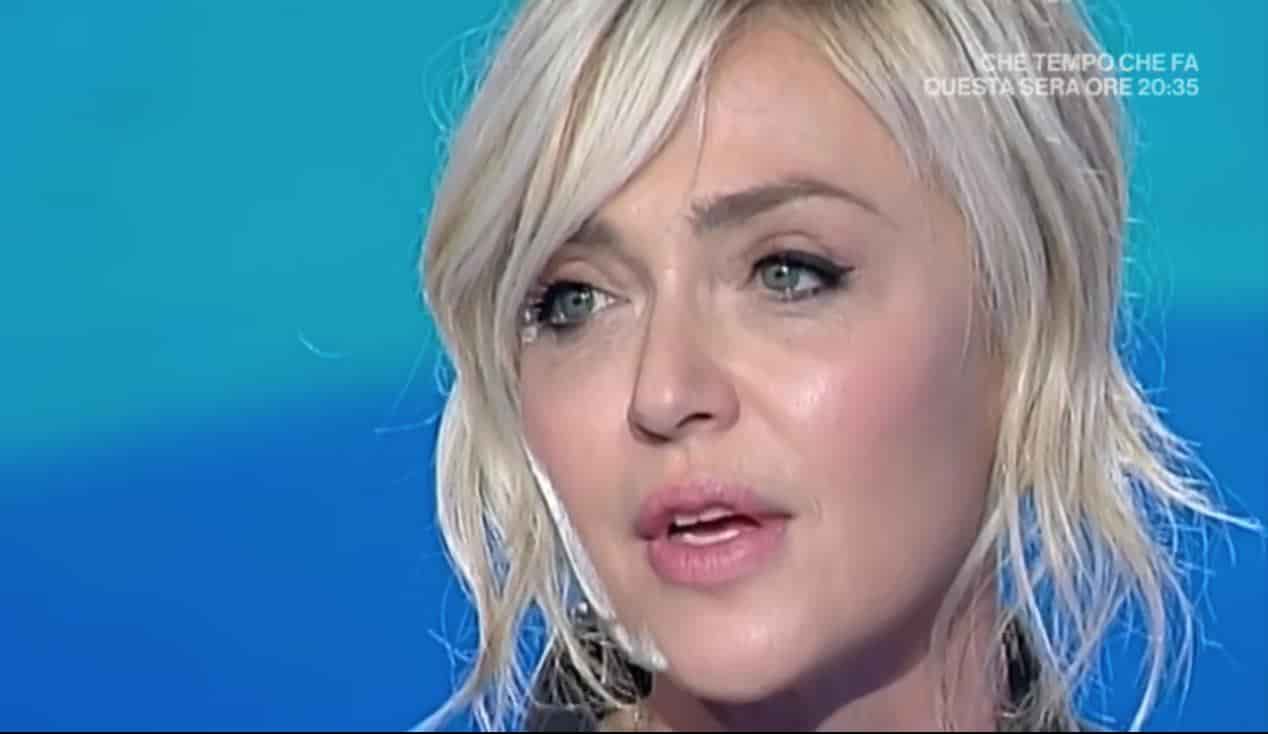 Paola Barale irriconoscibile nella foto con Dnaiele Battaglia