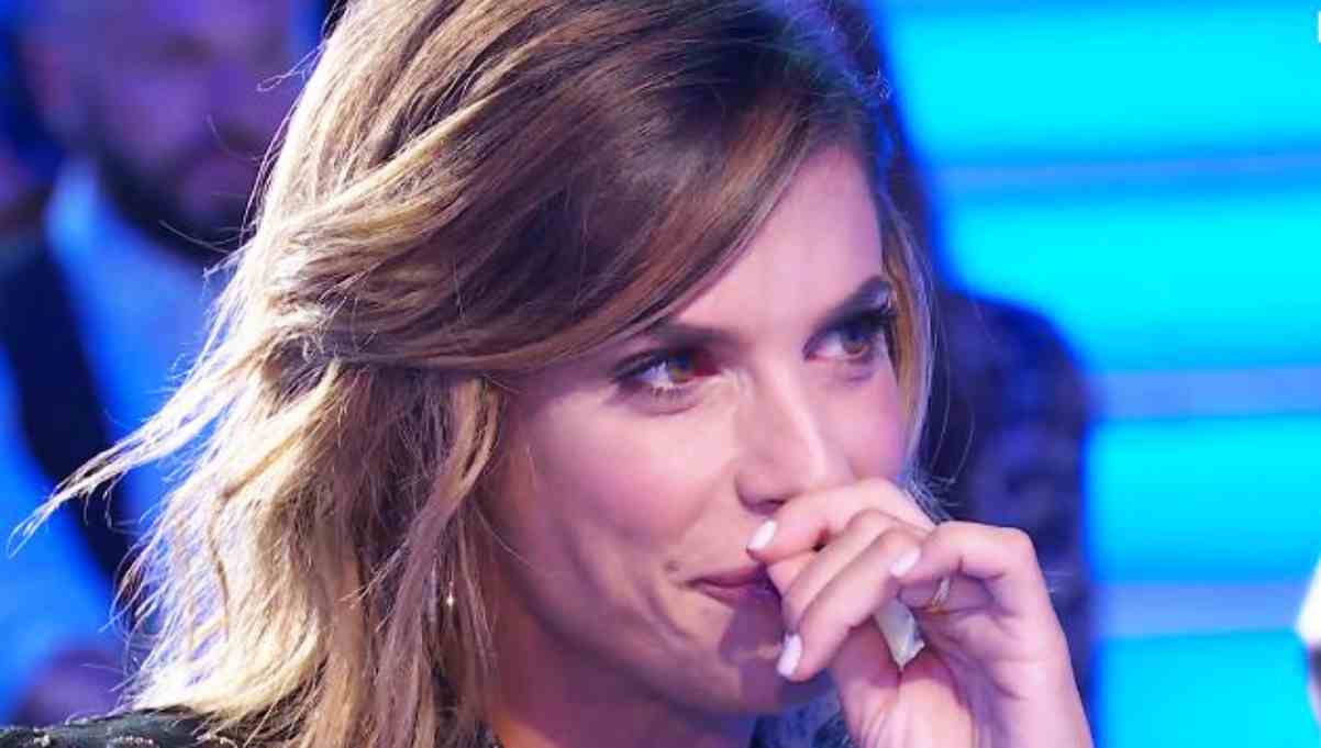 Elisabetta Canalis, il video contro l'abbandono dei cani in macchina