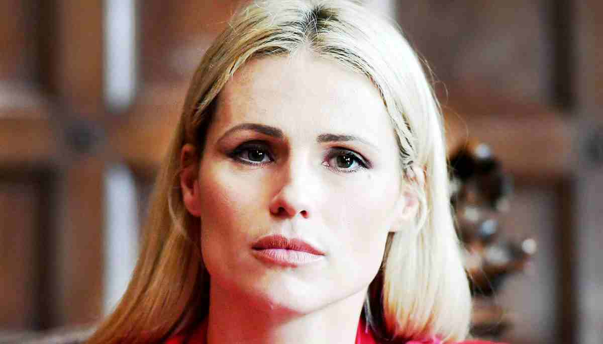 Michelle Hunziker chiede aiuto:. il suo numero finisce online