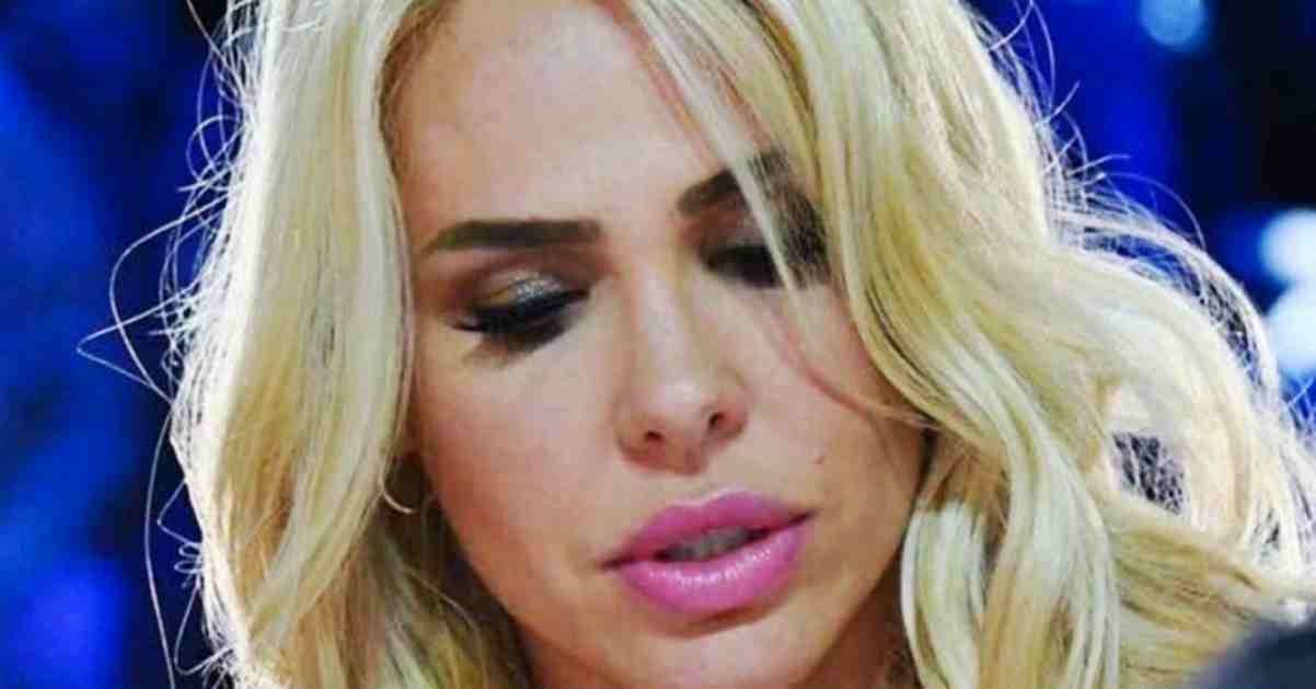 Ilary Blasi preoccupata per Cristian