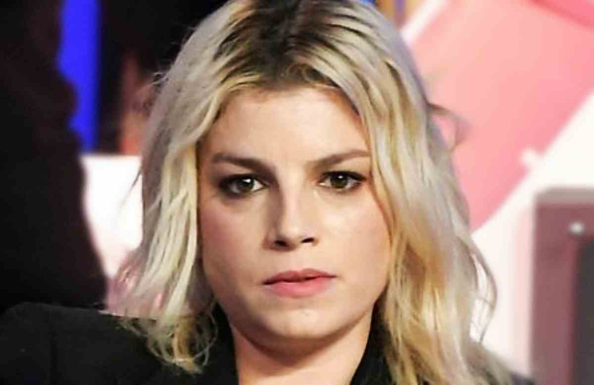 Emma Marrone accecata dall'amore dei fan