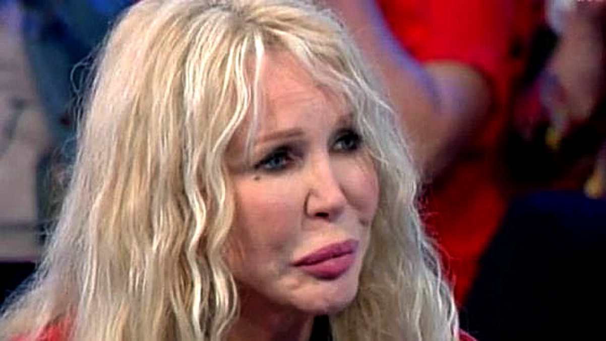 Ivana Spagna racconta il dramma del tentato suicidio. ecco chi l'ha salvata