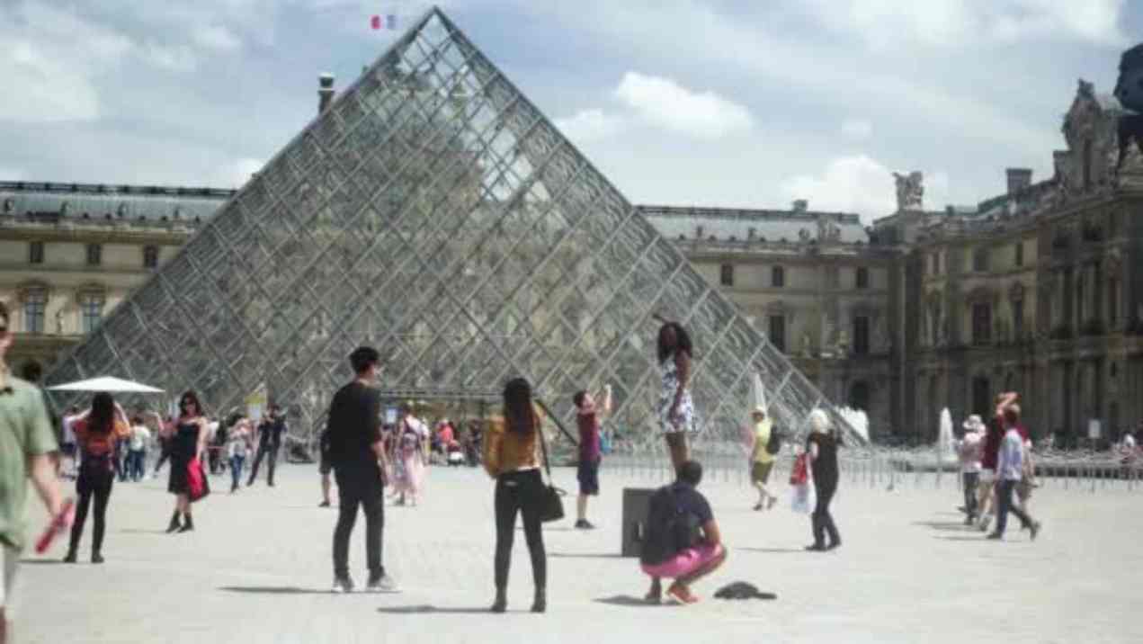 Louvre