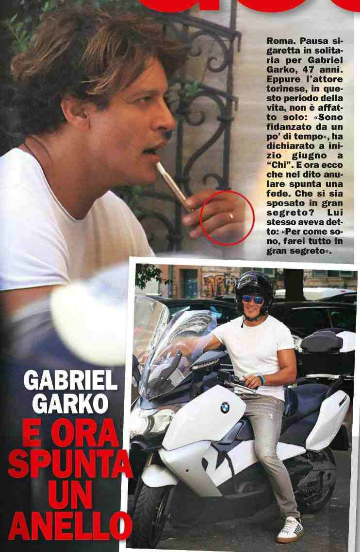 gabriel garko sposato , fede al dito