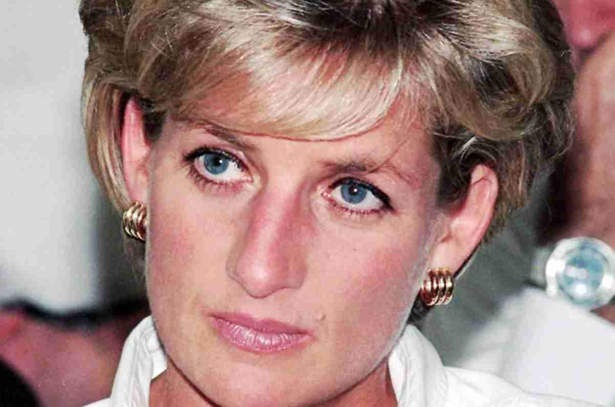 Lady Diana, la principessa e la sua imbarazzante abitudine