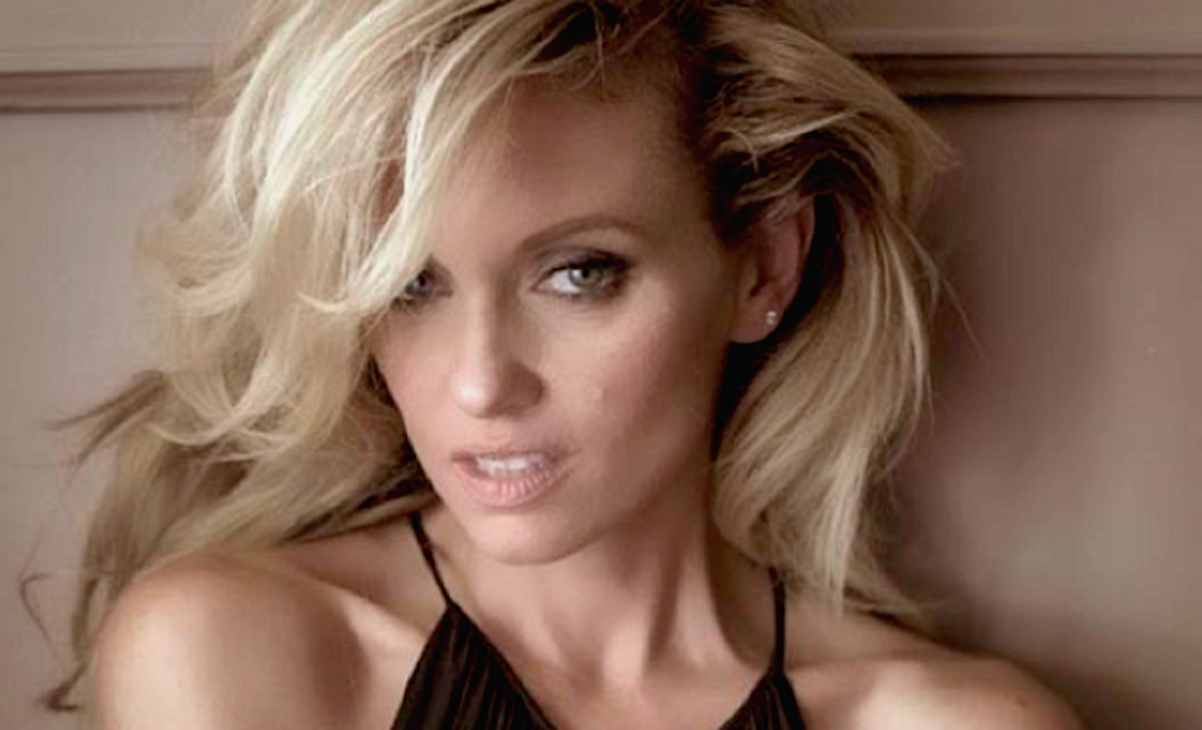 justine mattera foto in lingerie