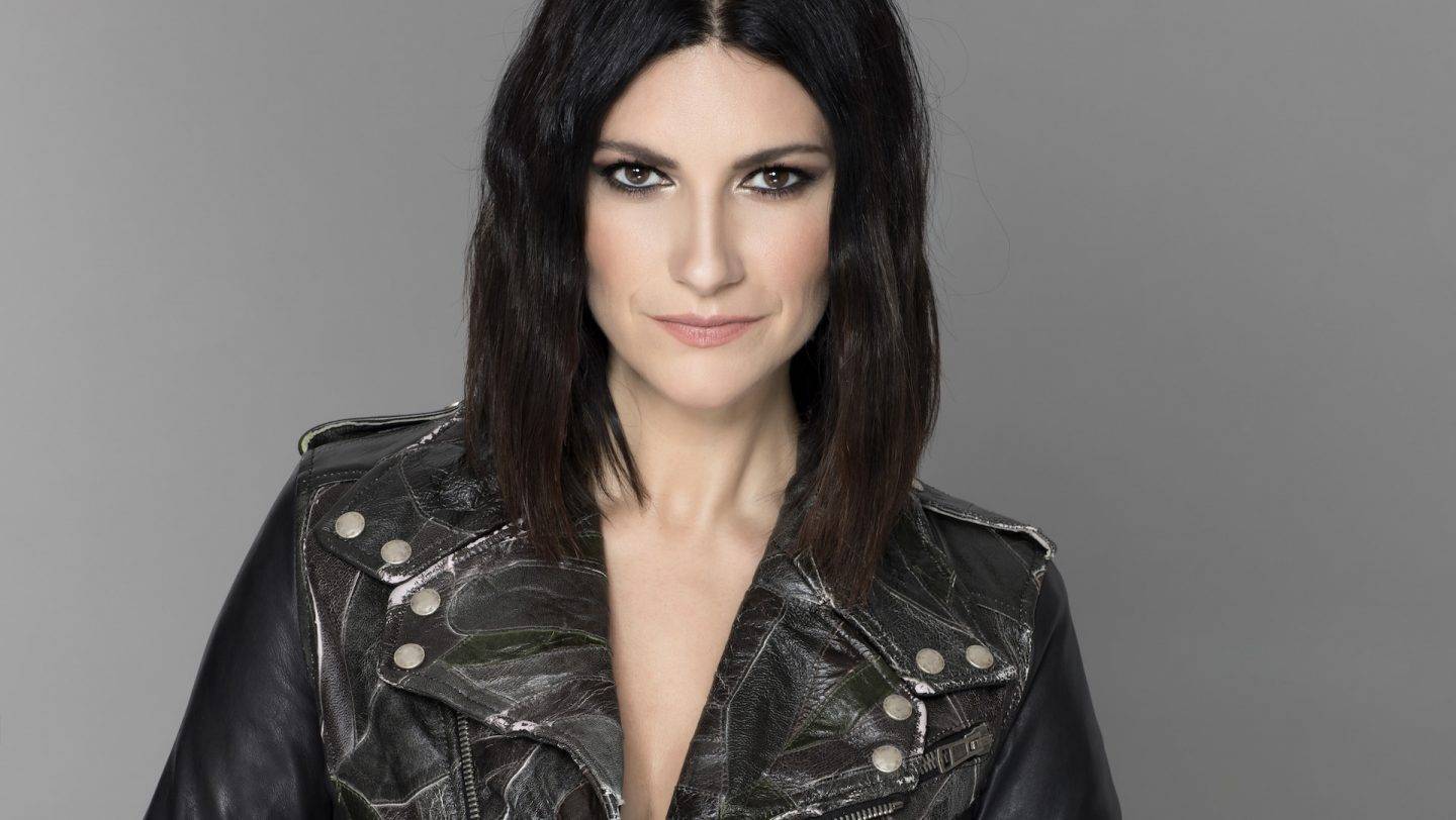 Laura pausini sexy