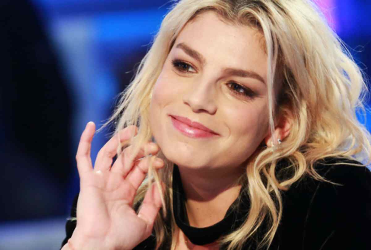 Emma Marrone, il ballo col pancione e l'intervista sul tumore