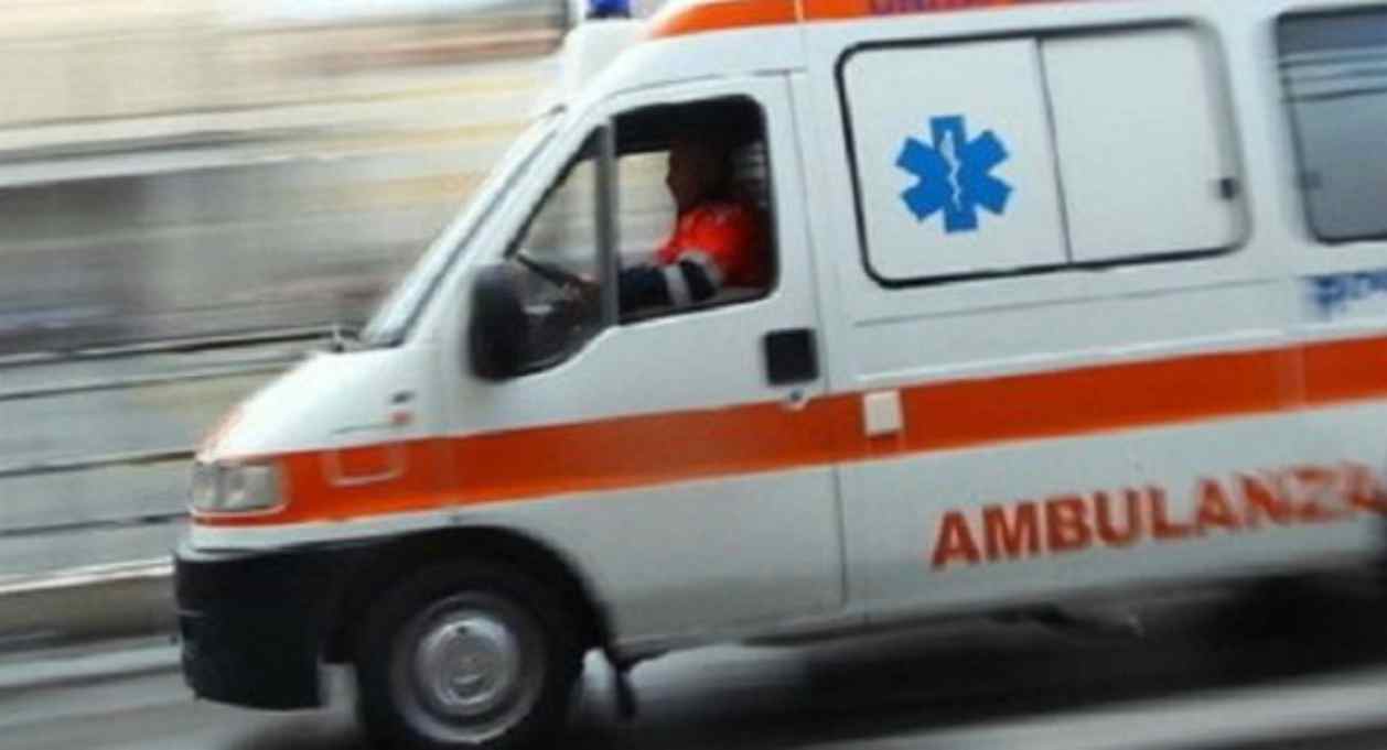 Sequestrano l'ambulanza del 118