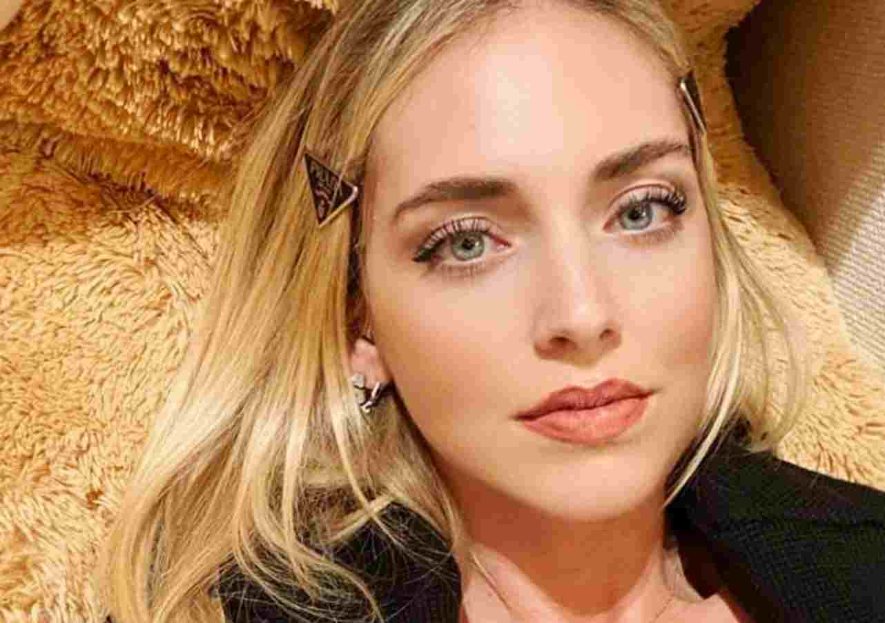 Chiara Ferragni incinta mostra il pancino: la foto amarcord