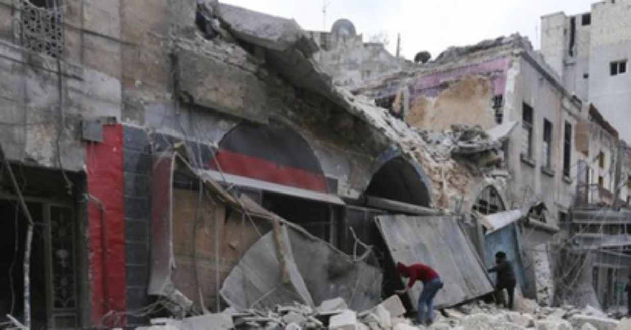 Siria, strage di donne e bambini al mercato di Idlib: 21 le persone massacrate