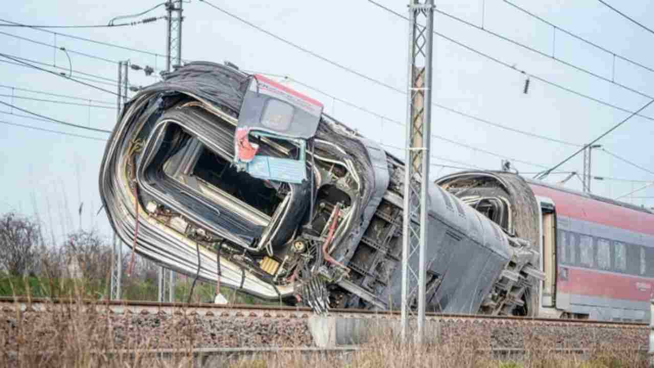 Frecciarossa deragliato a Lodi