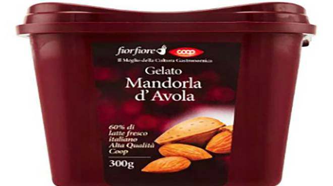 Gelato Mandorla d'Avola Fior Fiore Coop ritirato