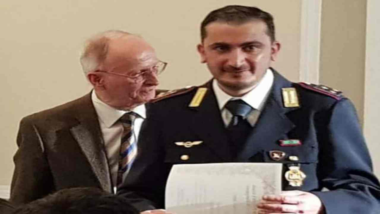 Vigile suicida a Palazzolo