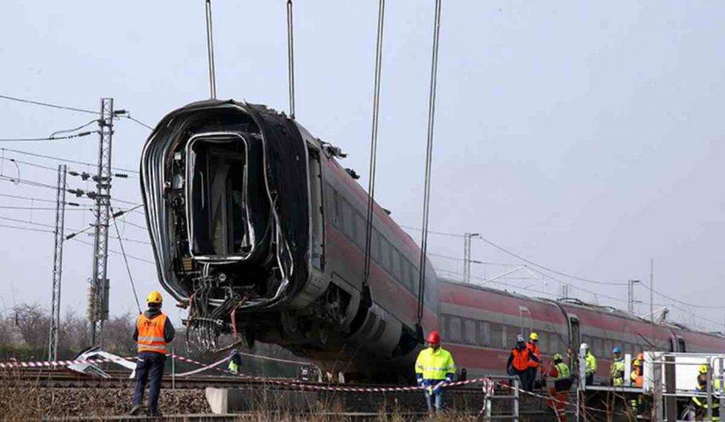 treno deragliato lodi