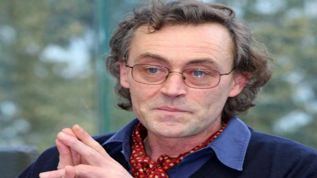 Andrea Vitali, chi è il celebre scrittore in prima linea per il coronavirus: "Torno a fare il medico"