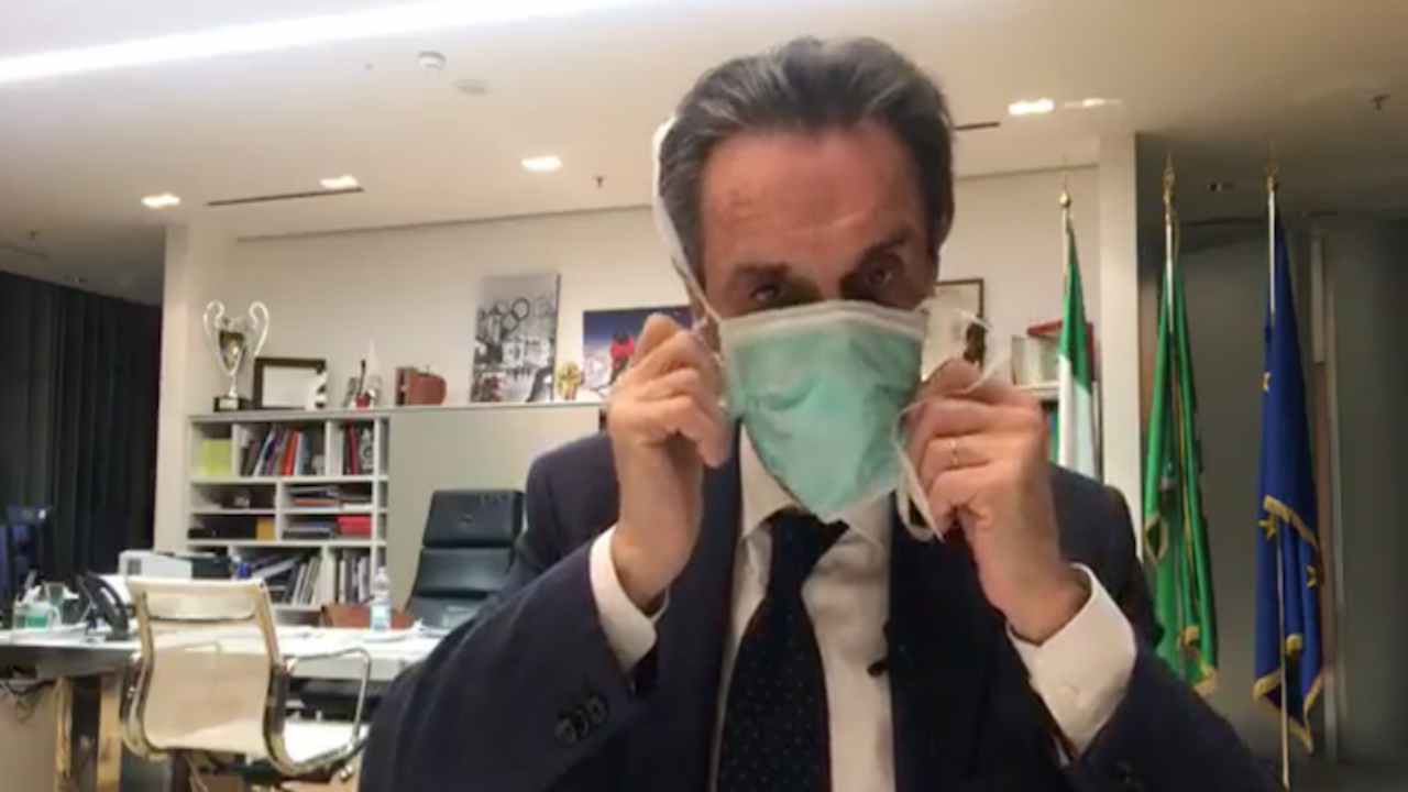 Attilio Fontana, "Chiudiamo tutto": tra critiche sulla gestione e richieste