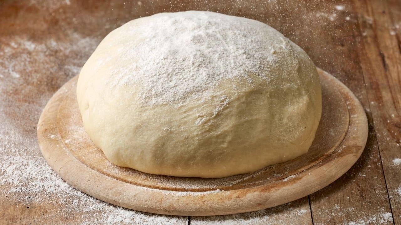 Pizza che non lievita. Il trucco del pizzaiolo per l'impasto perfetto