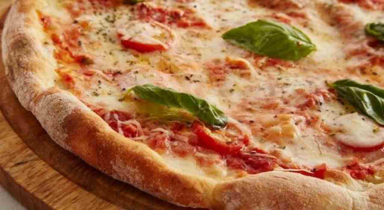 Pizza Margherita, il divieto dopo il coronavirus: perché questa decisione?