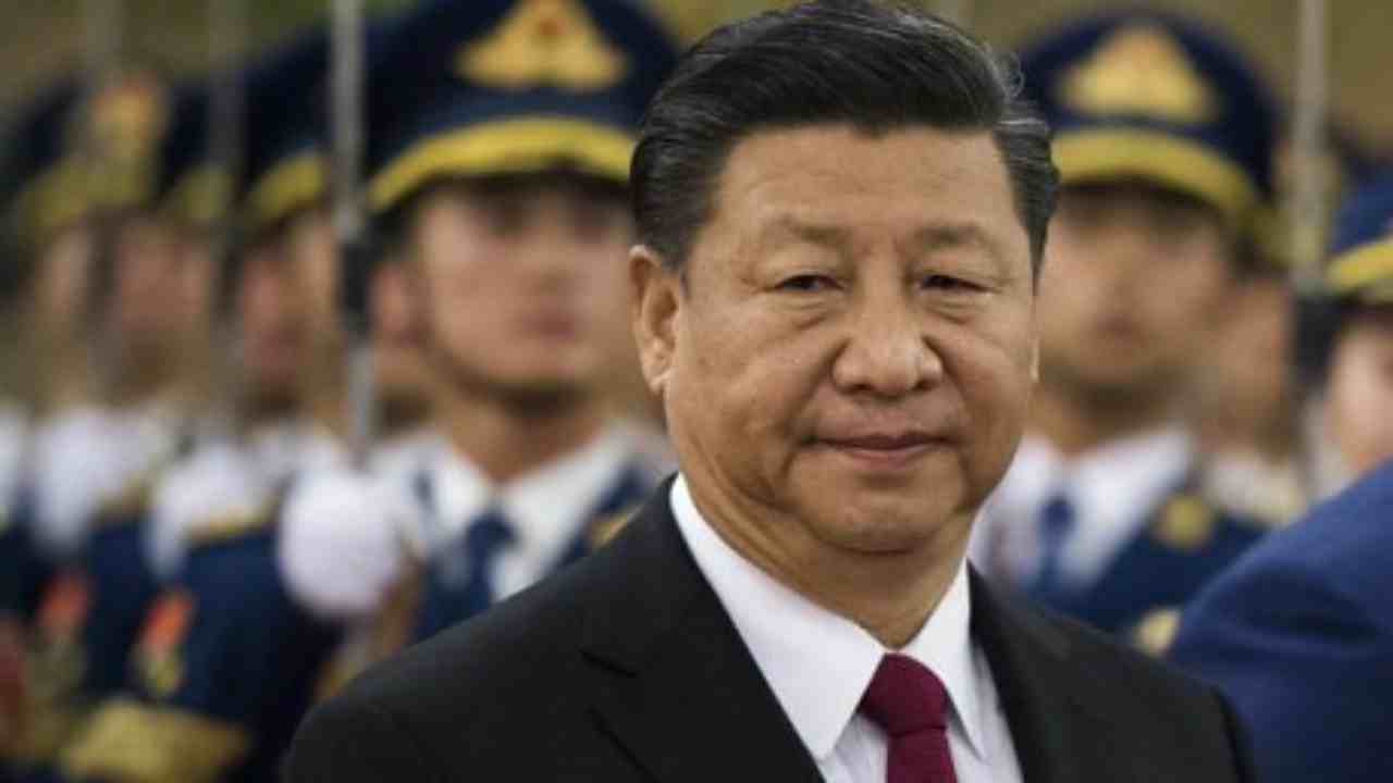 Cina, visita inaspettata del Presidente Xi Jinping a Wuhan: "È una ispezione"