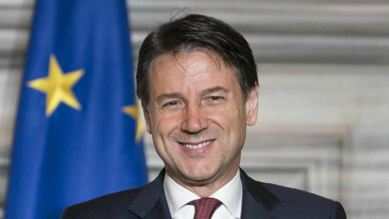 Giuseppe Conte Valentina Fico