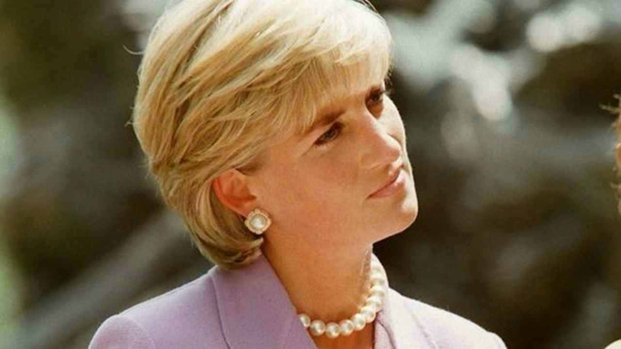 Lady Diana, la terribile previsione prima della morte: le parole inedite della sua astrologa