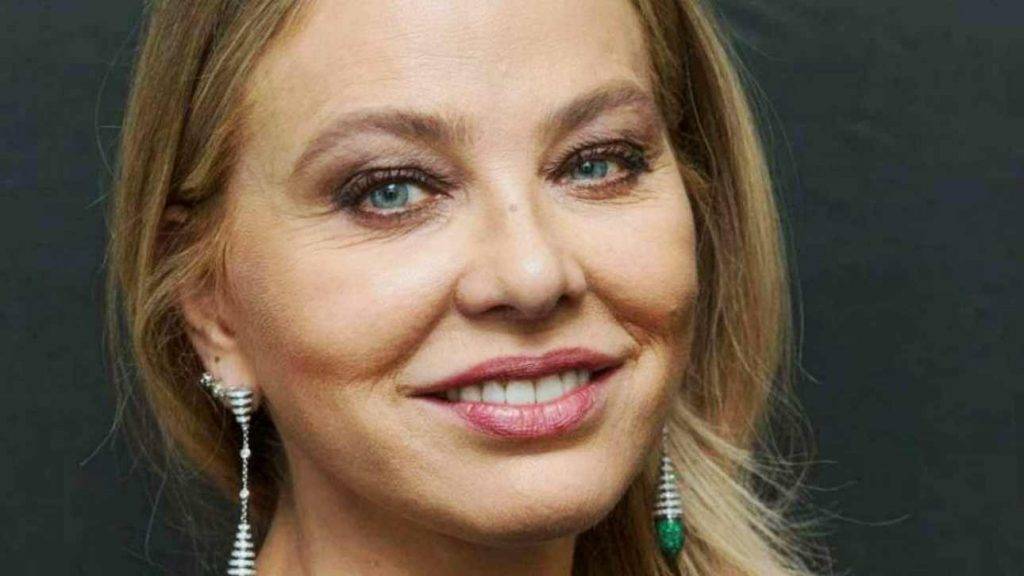 Ornella Muti, foto nuda pubblicata dalla figlia