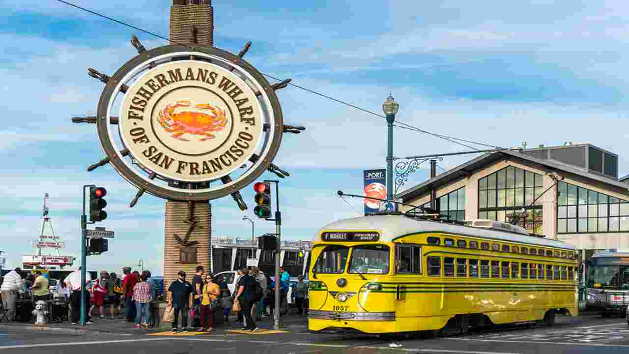 San Francisco, il molo del Fisherman's Wharf distrutto in un incendio