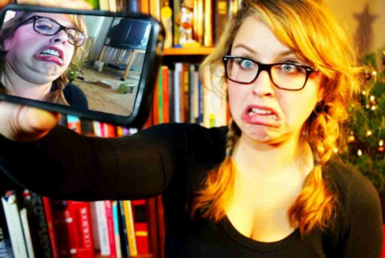 10 errori comuni nei selfie e nelle foto