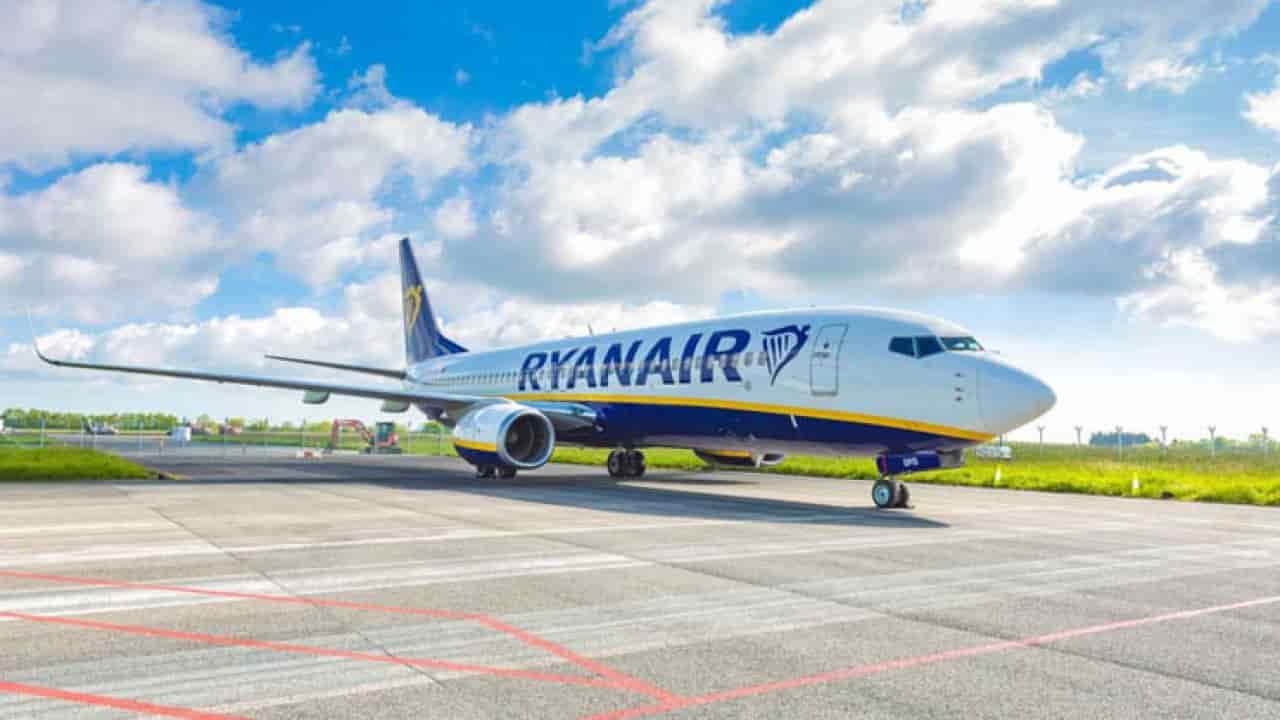 ryanair tagli