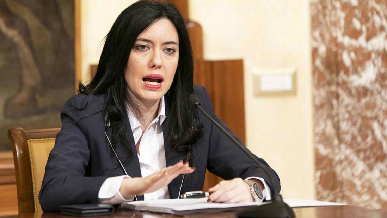 Pd contro Azzolina per dichiarazioni sui sindacati