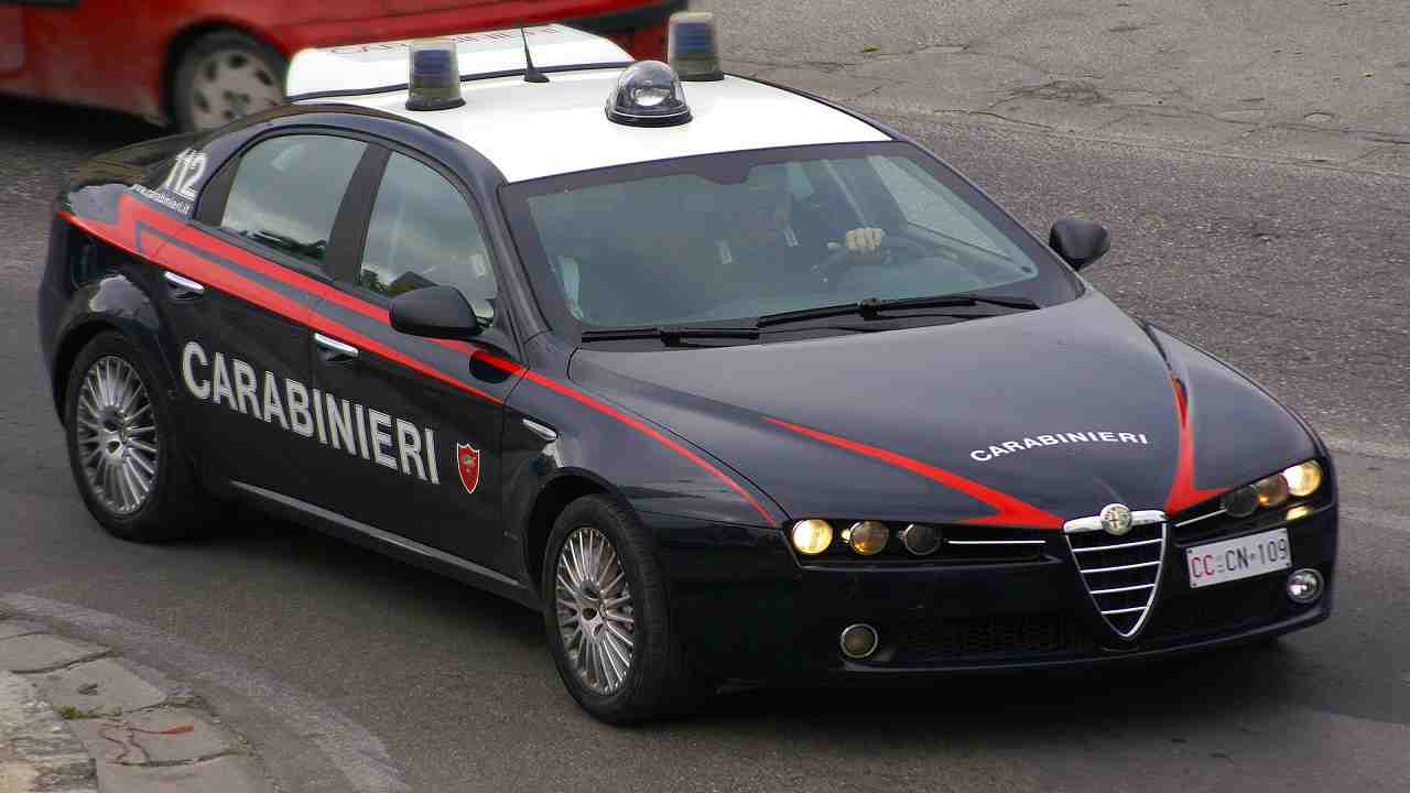 Ladispoli bambina