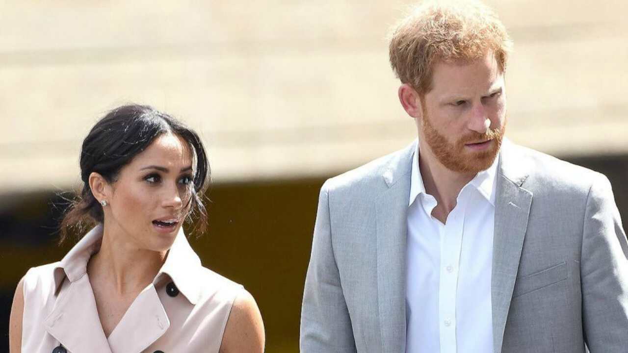 Principe Harry Meghan crisi finanziaria