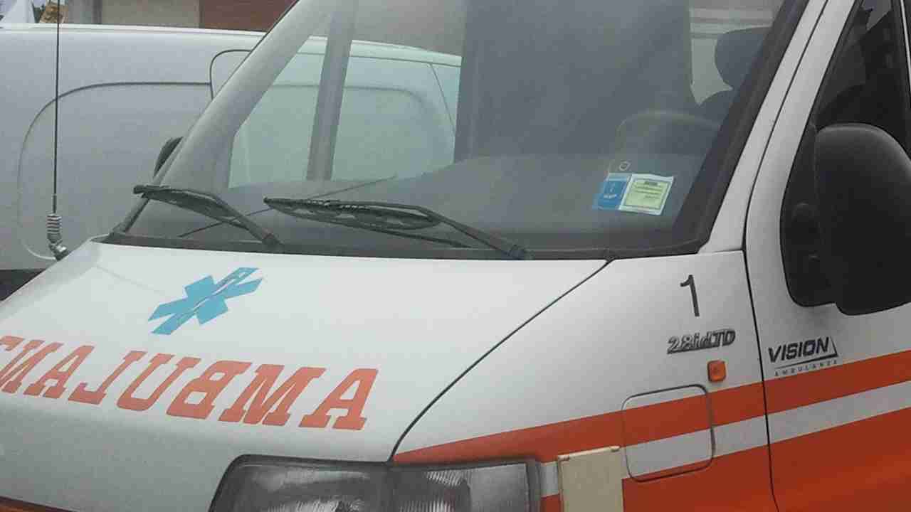 giovane investita ambulanza lucca