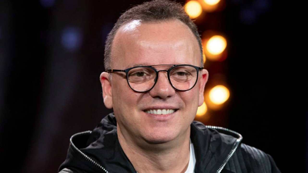 gigi d'alessio la bella notizia entusiasma i fan, coach the voice