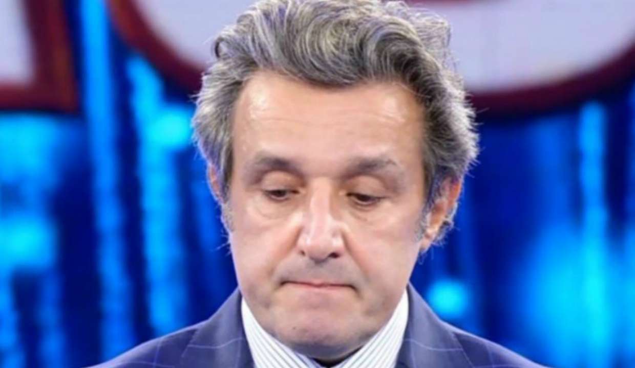 flavio insinna il commovente addio a gigi proietti