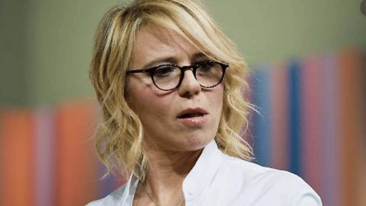 maria de filippi conduce Amici