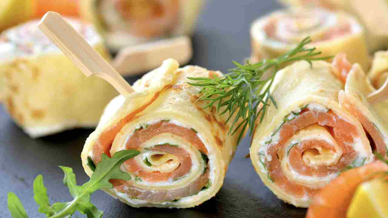 crepes ripiene salmone e rucola